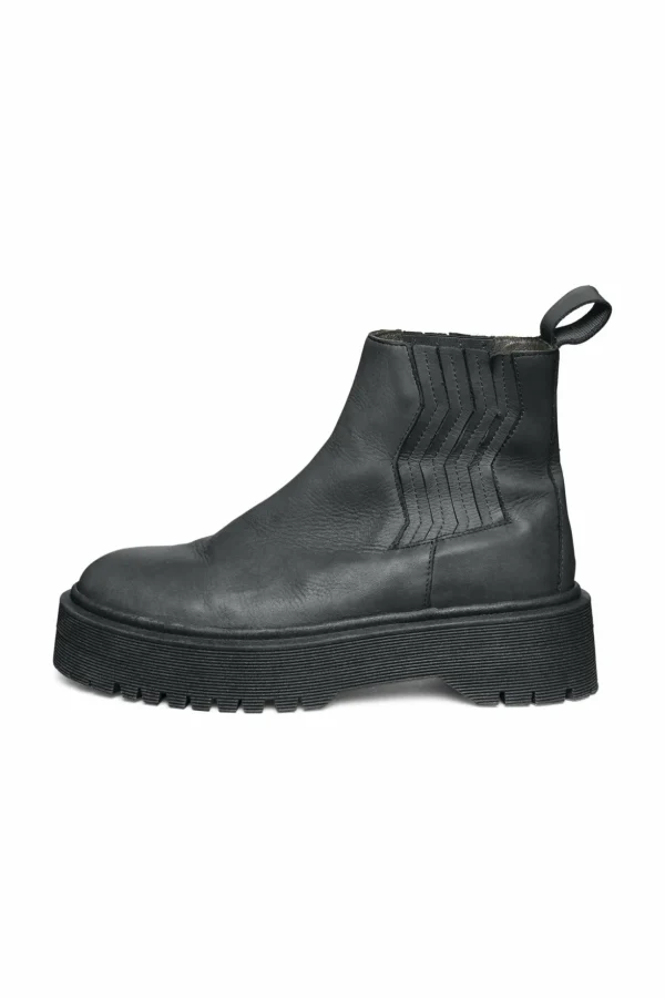 Marleegz Short Stovler>Gestuz Store
